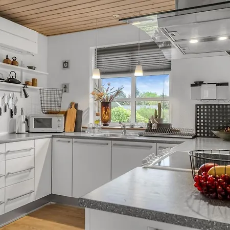 Vakantiehuis Christina - 300m To The Fjord By Interhome Storvorde