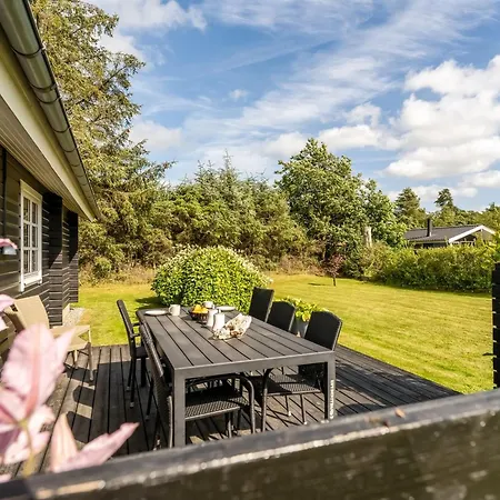 Christina - 300m To The Fjord By Interhome *