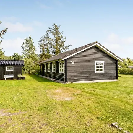 Christina - 300m To The Fjord By Interhome