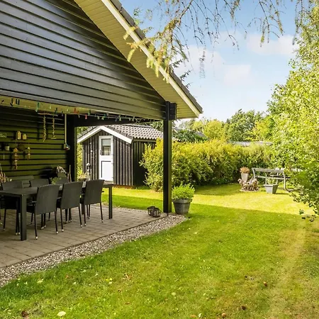 Christina - 300m To The Fjord By Interhome Vakantiehuis Storvorde